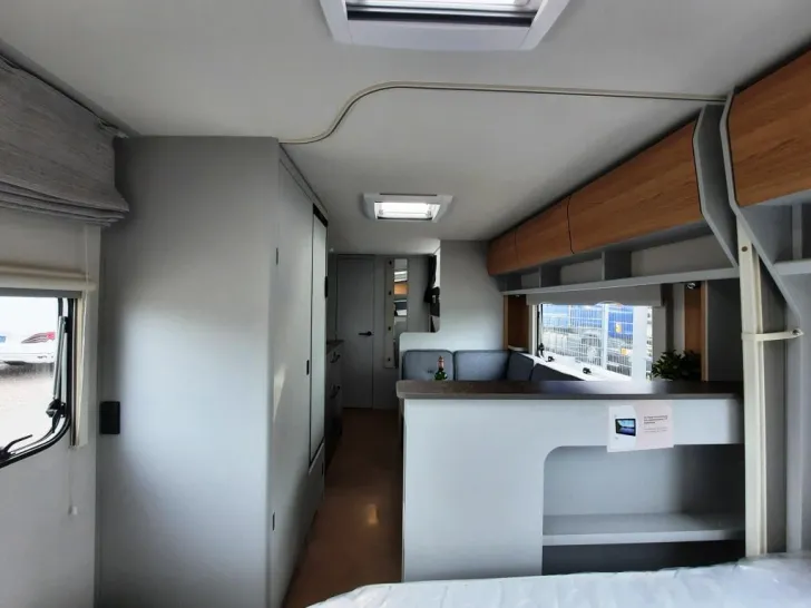 Fahrzeugbild Bürstner B66 560 TK Verfüg./Sparen Sie 4.630,- € #4