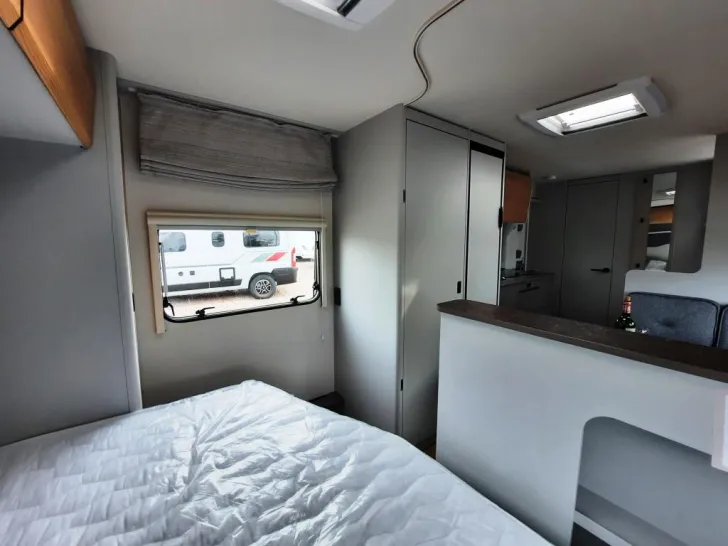 Fahrzeugbild Bürstner B66 560 TK Verfüg./Sparen Sie 4.630,- € #11