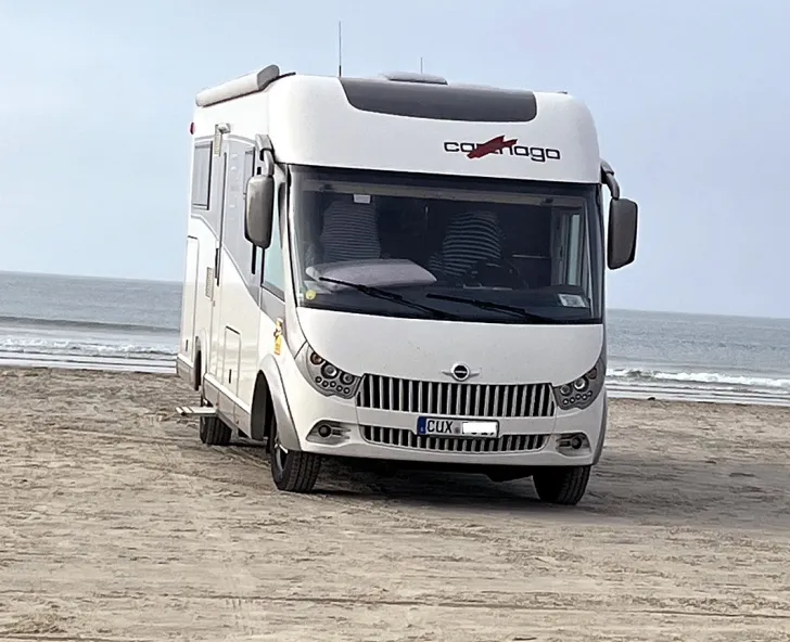 Fahrzeugbild Carthago liner-for-two I 53 gut gepflegt Luxus K #1
