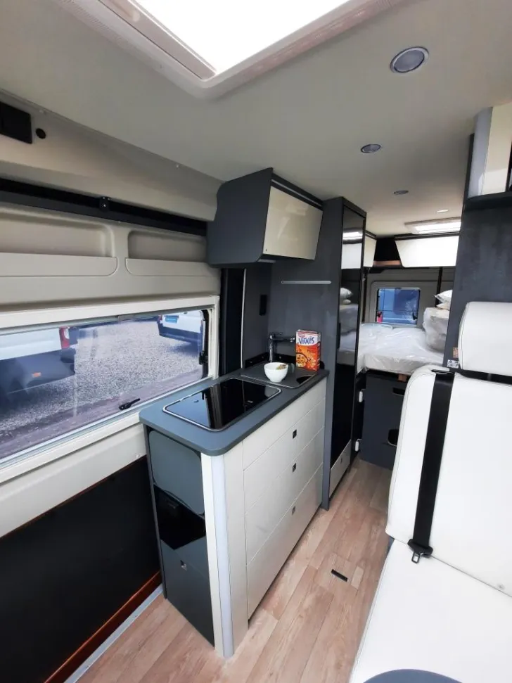 Fahrzeugbild Laika Kosmo Supremo Arancio Sicilia Verfüg./Sparen Sie 4.783,- € #12