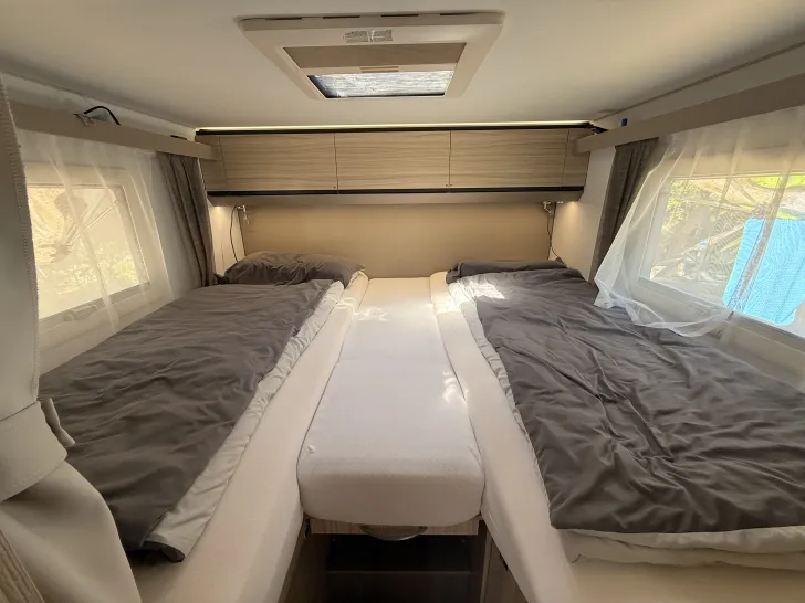 Fahrzeugbild Adria Compact DL Ausgezeichnet #4