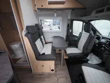 Fahrzeugbild Pössl Roadcruiser Revolution, el. Hubbett + Längsbett #10