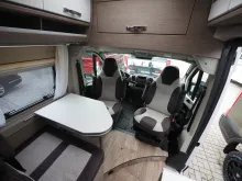 Fahrzeugbild Pössl Roadcruiser Revolution, el. Hubbett + Längsbett #13