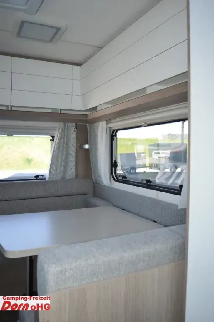 Fahrzeugbild Hobby OnTour 390 SF Dachklima, 1500 KG #10