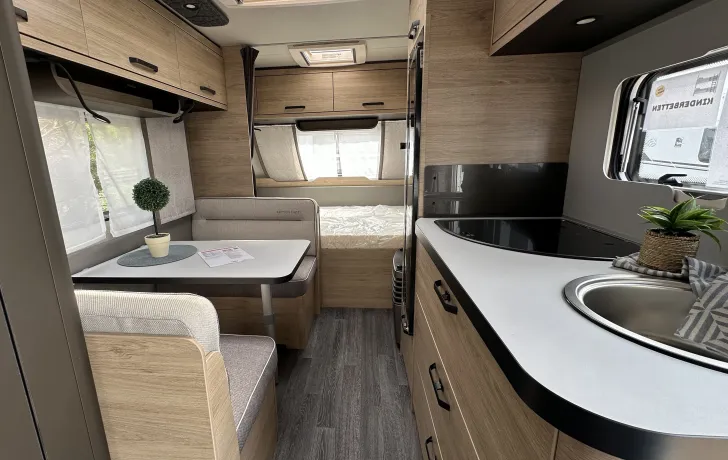 Fahrzeugbild Weinsberg CaraOne EDITION HOT 480 QDK IC -Sondermodell #5