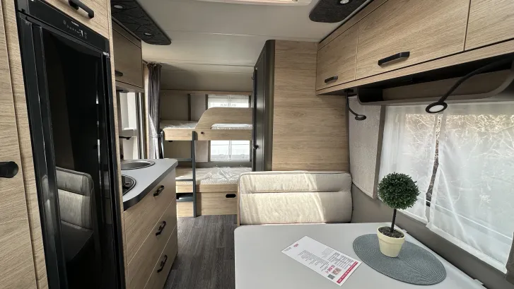 Fahrzeugbild Weinsberg CaraOne EDITION HOT 480 QDK IC -Sondermodell #6