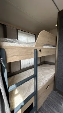 Fahrzeugbild Weinsberg CaraOne EDITION HOT 480 QDK IC -Sondermodell #10