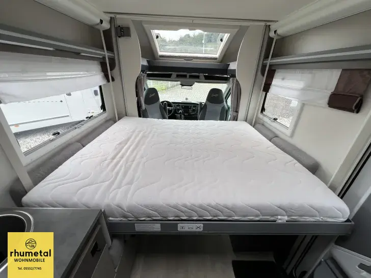 Fahrzeugbild Challenger Teilintegriert 380 Graphite Graphite Edition #24