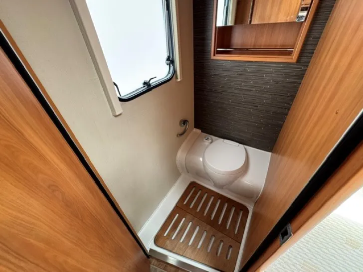 Fahrzeugbild Hymer Eriba Nova GL 545 #10