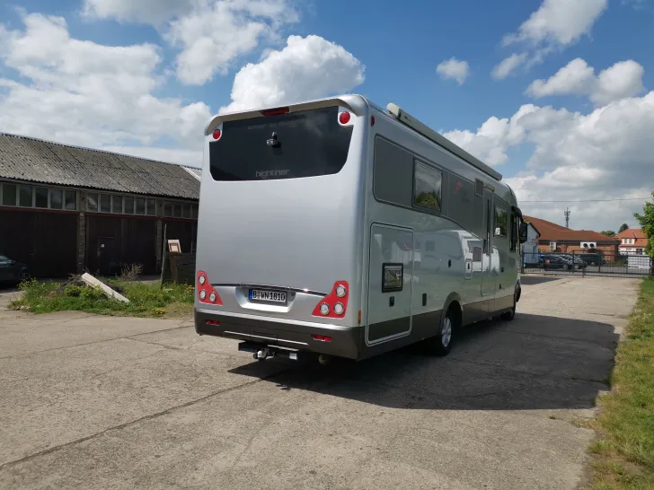 Fahrzeugbild Carthago highliner 62 QB #2