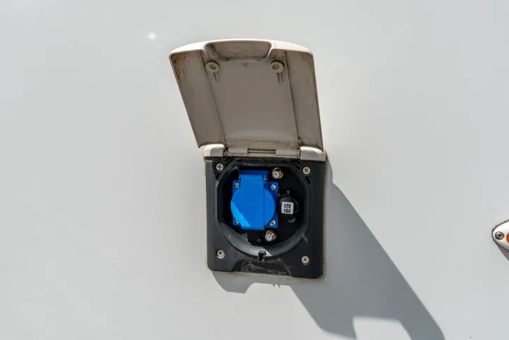 Fahrzeugbild Hymer Eriba Nova 620 SL*Solar*Lithium*Sat*Einzelbetten* #8