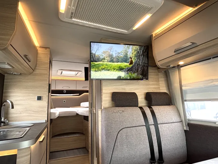 Fahrzeugbild Knaus Van TI Plus 650 MEG Platinum Selection 177 PS Allrad 4x4 #11