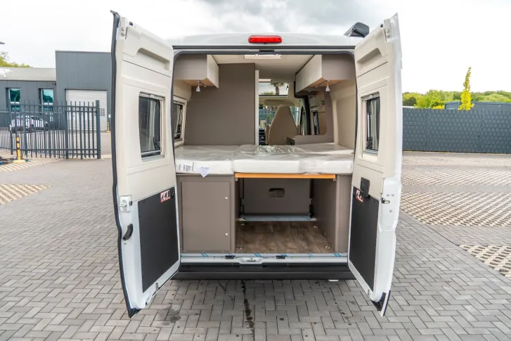 Fahrzeugbild LMC Innovan 600/603*Edition 70Jahre*Multimedia*RFK #11