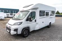 Fahrzeugbild LMC Tracer 690 EL *Mj.26*Hubbett*Einzelb.*FIAT #2