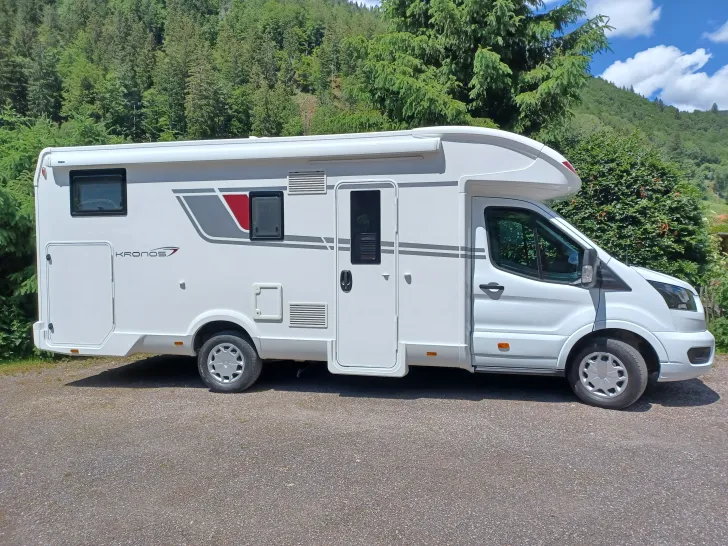 Fahrzeugbild Roller Team Kronos 284 TL Top gepflegt #9
