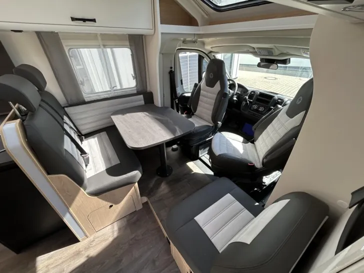 Fahrzeugbild Sunlight T 68 Adventure Edition #18