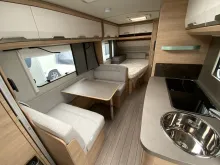 Fahrzeugbild Knaus Südwind 540 FDK Black Selection Garagenklappe rechts + links #4