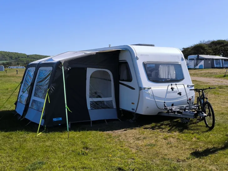 Fahrzeugbild Hymer Eriba Nova Light 465 Top, Mover, ATC, Luftvorzelt #3