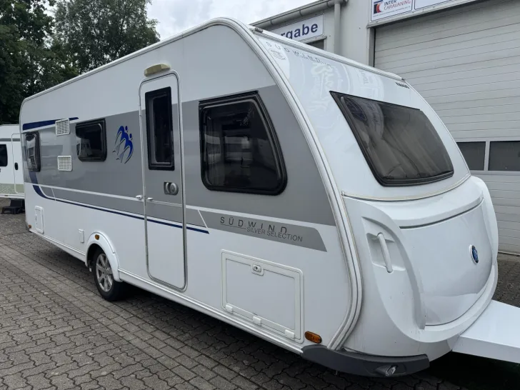 Fahrzeugbild Knaus Südwind 580 QS Mover;Klima;TFT; Fahrradhalter #1