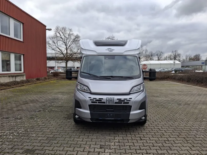 Fahrzeugbild Carado T 328 pro+ / Safety ACC / Fiat / Hubbett #6