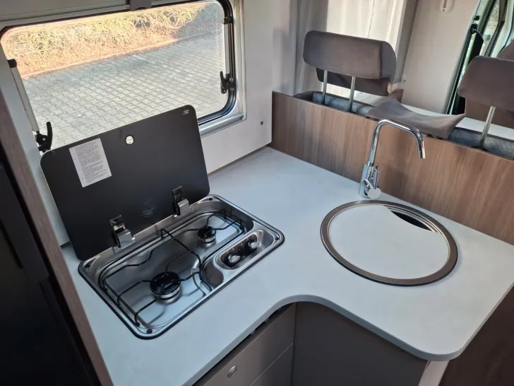 Fahrzeugbild Carado T 328 #15