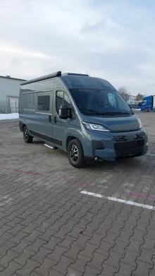 Fahrzeugbild Carado pro CV 602 Längsbetten / Rahmenfenster / PRO #1