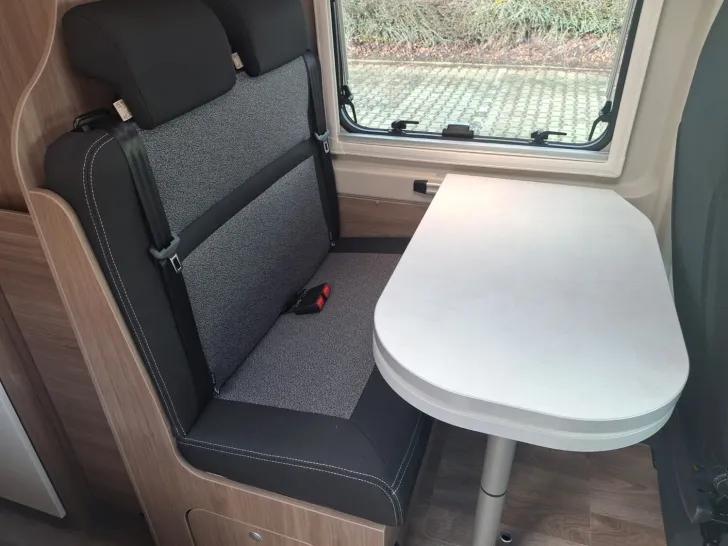 Fahrzeugbild Carado CV 640 #12