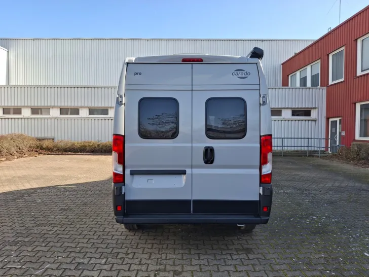 Fahrzeugbild Carado pro CV 540 pro / Solar / Chassis Paket / Grau #4