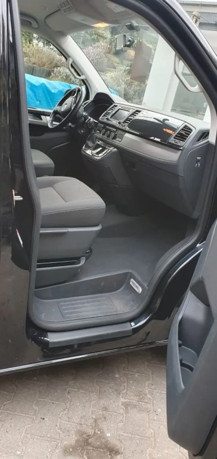 Fahrzeugbild VW Multivan T6 Comfortline #5