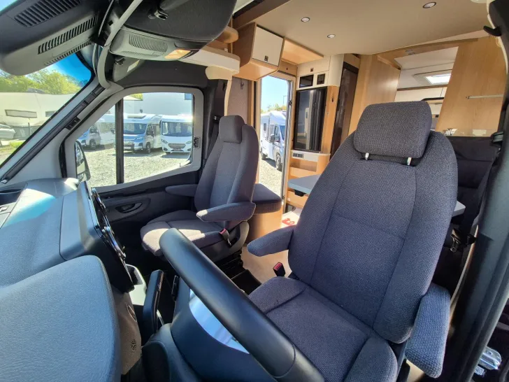 Fahrzeugbild Hymer B-Klasse MC T BlackLine 680 BMCT680 mit 5.Sitz! #12