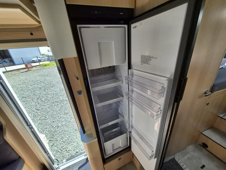 Fahrzeugbild Hymer B-Klasse MC T BlackLine 680 BMCT680 mit 5.Sitz! #27