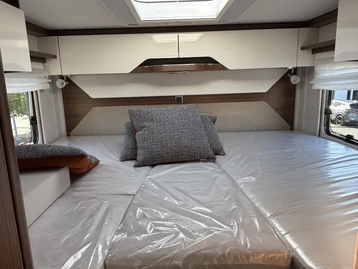 Grundriss Nacht Hymer B-Klasse MC I 680 Neuwertig