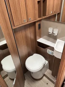 Fahrzeugbild Hymer B-Klasse MC I 680 Neuwertig #4