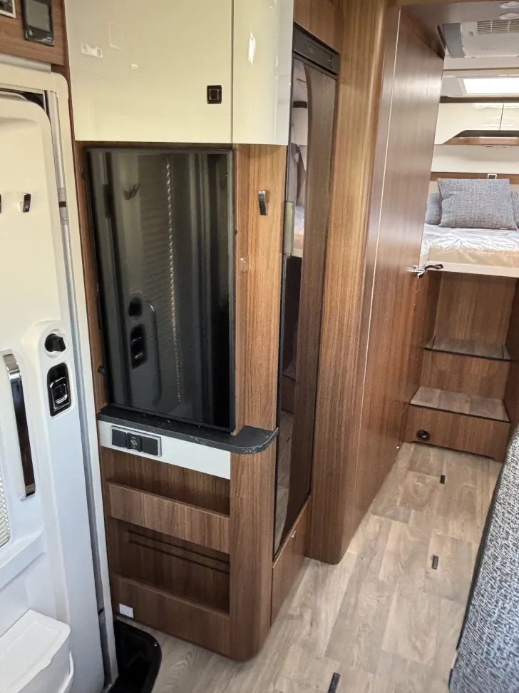 Fahrzeugbild Hymer B-Klasse MC I 680 Neuwertig #6