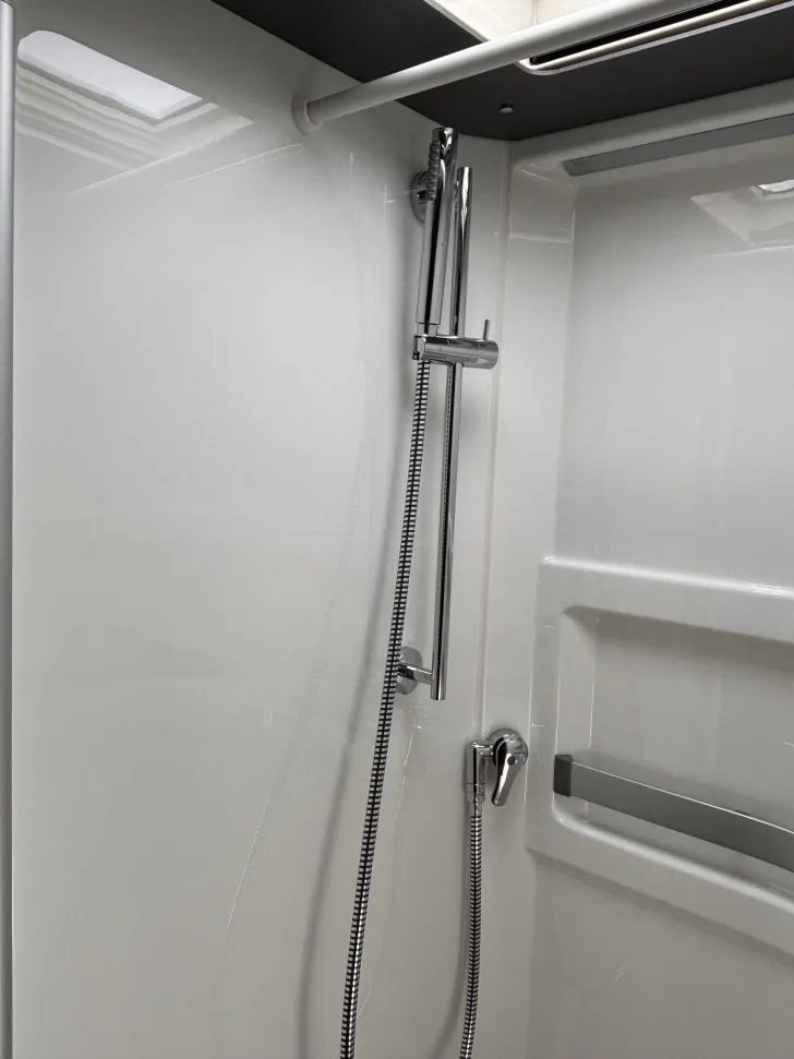 Fahrzeugbild Hymer B-Klasse MC I 680 Neuwertig #10