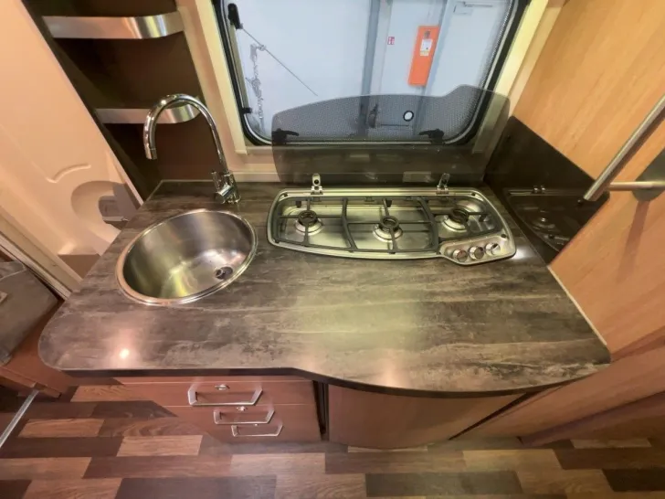Fahrzeugbild Knaus SKY TRAVELLER 500 D /Klima/Markise/FINANZIERUNG #13