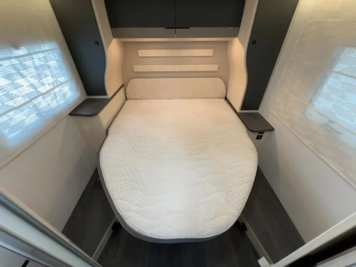 Fahrzeugbild Chausson 788 Titanium Ultimate/Automatik/Queensbett+Hubb. #12