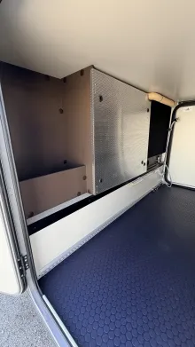 Sicht vorne-hinten Bürstner Signature SFT 7.0