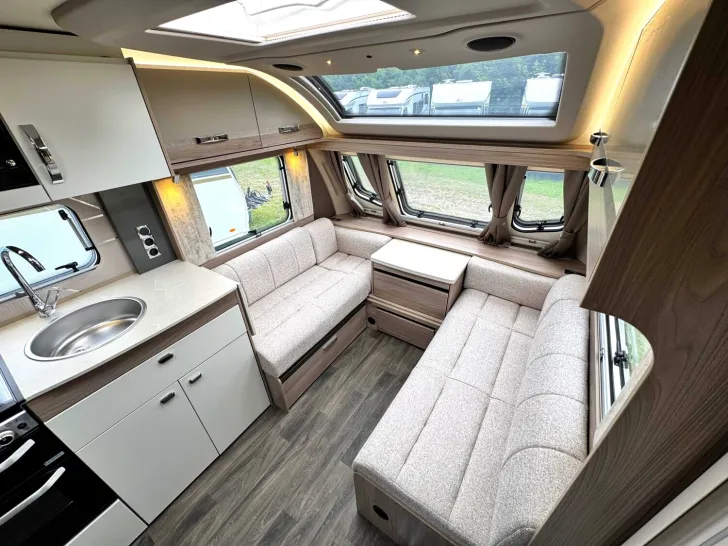 Fahrzeugbild Sprite Cruzer 530 SR ATC|COMBI 4E|VOLL-GFK|DUSCHE|RADIO #8