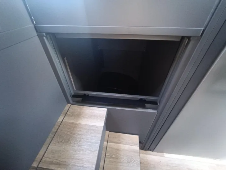 Fahrzeugbild Niesmann + Bischoff iSmove 6.9 E #34