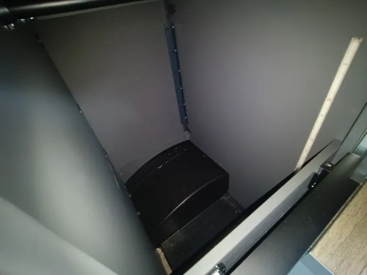 Fahrzeugbild Niesmann + Bischoff iSmove 6.9 E #37
