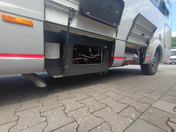 Fahrzeugbild Niesmann + Bischoff iSmove 6.9 E #60