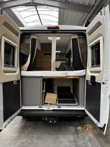 Fahrzeugbild LMC Innovan 600 #10