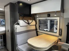 Fahrzeugbild LMC Innovan 600 #15