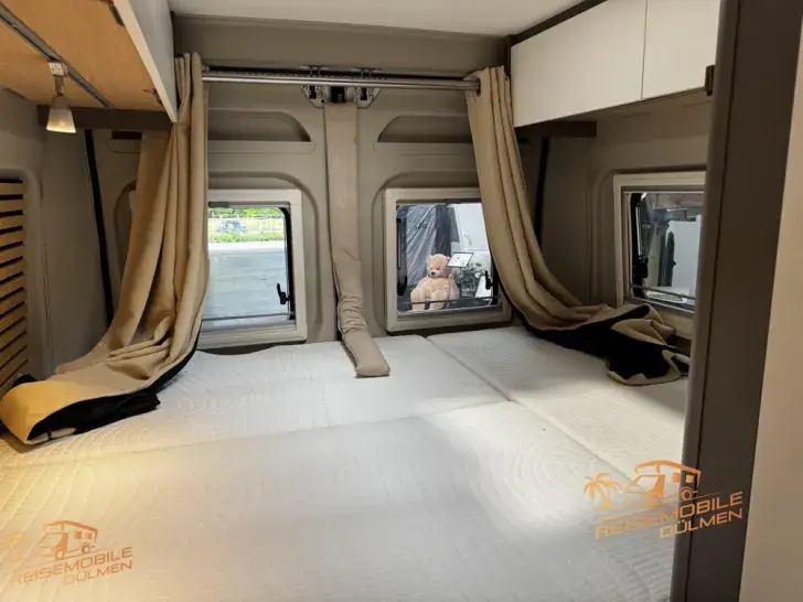 Fahrzeugbild LMC Innovan 600 #19