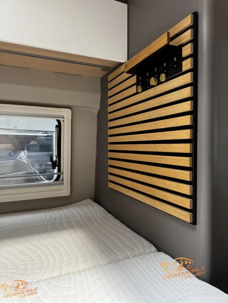Fahrzeugbild LMC Innovan 600 #25