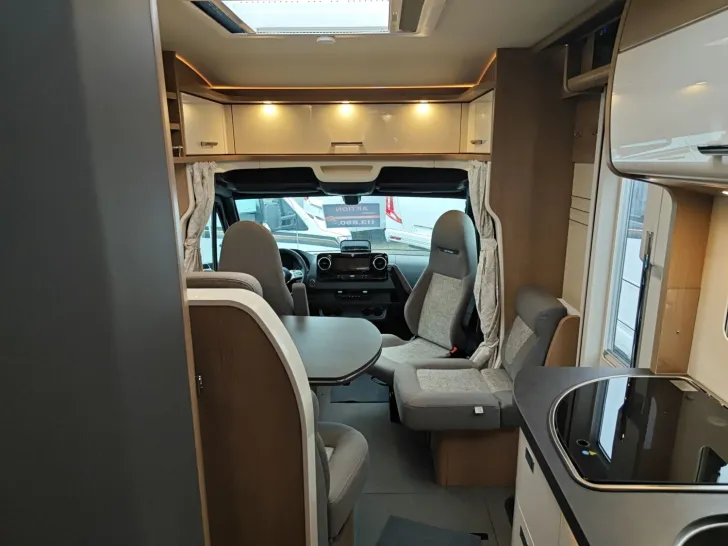 Fahrzeugbild Carthago C1-tourer T 143 KB LE comfort Mercedes #16