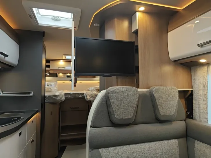 Fahrzeugbild Carthago C1-tourer T 143 KB LE comfort Mercedes #17