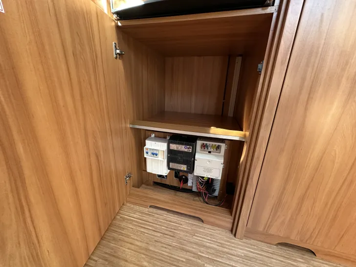 Fahrzeugbild Weinsberg TI 650 MGH *Hubbett elektrisch* #25