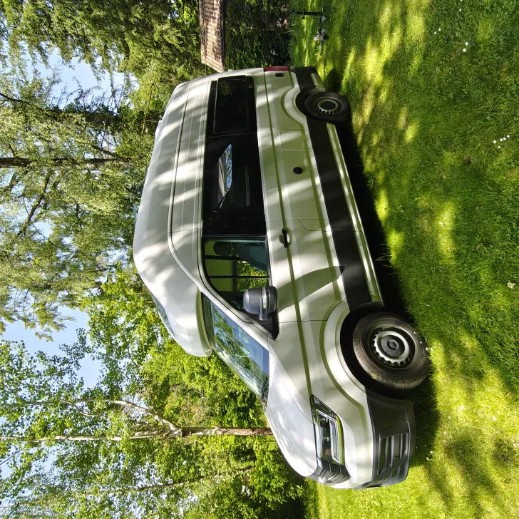 Fahrzeugbild VW Grand California 600 Dachlima Solar Anhängerkupplu #5